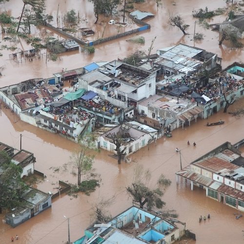 Flooding_aftermath_of_Cyclone_Idai,_Mozambique_(9410) (c)  Creative Commons Attribution 2.0 Generic license